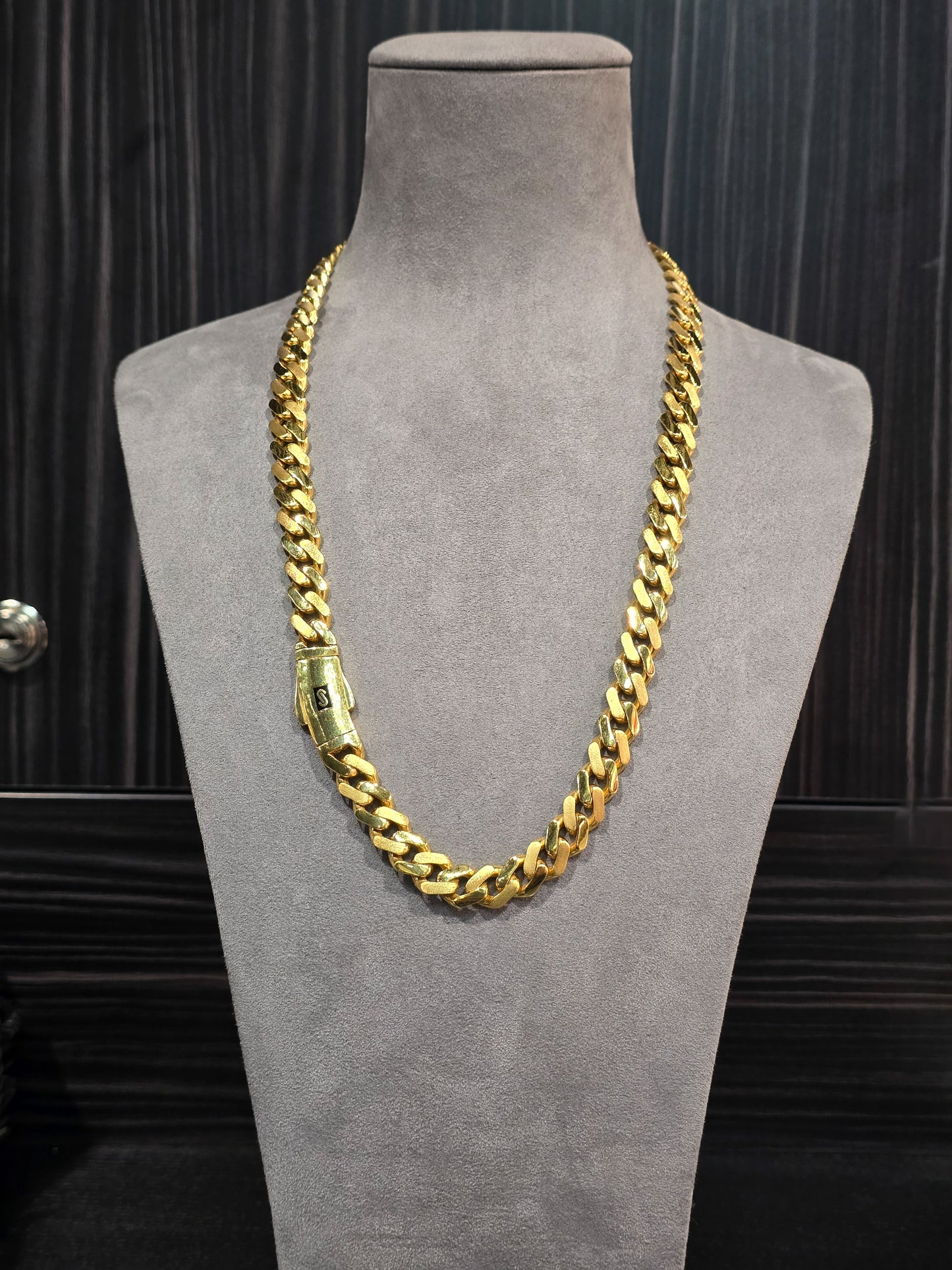 22KT Gold Monaco Chain Brush Finish