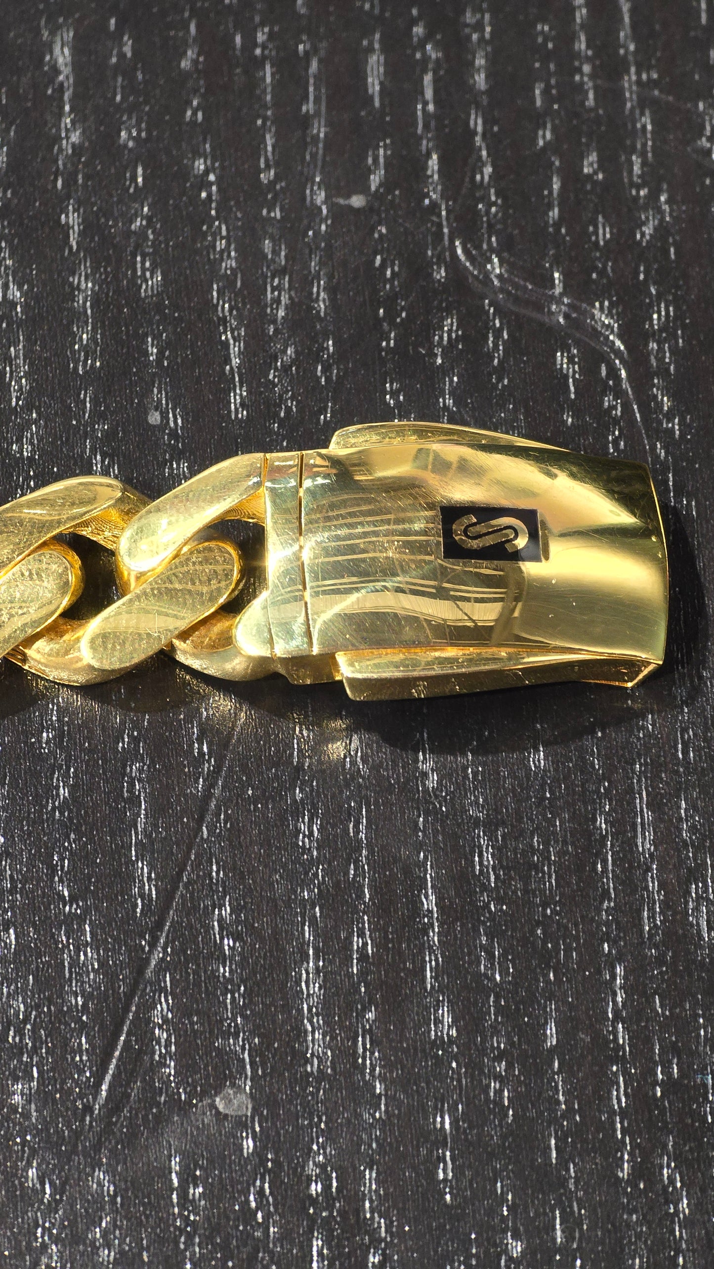 22KT Gold Monaco Bracelet Classic 35.76g