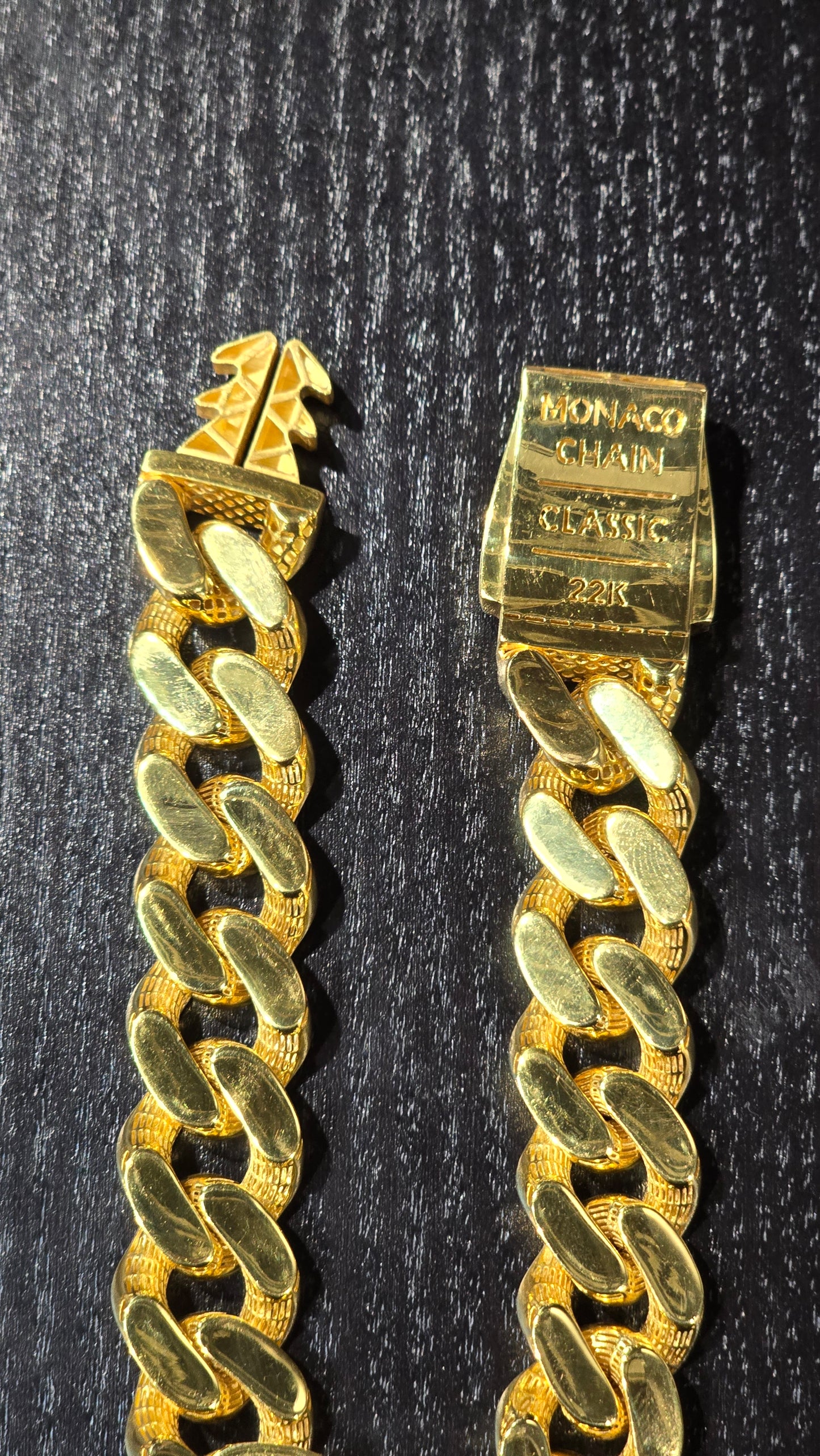 22KT Gold Monaco Bracelet Classic 35.76g