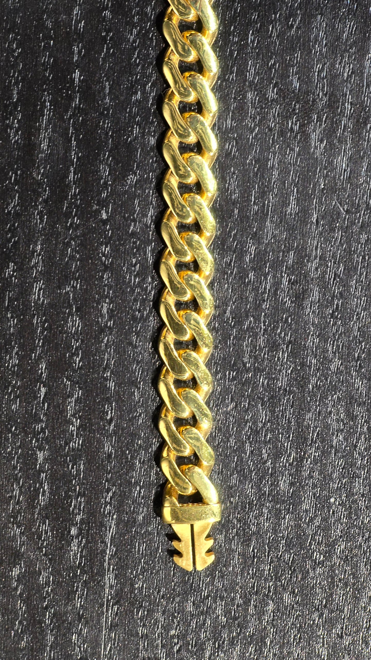 22KT Gold Monaco Bracelet Classic 14.431g