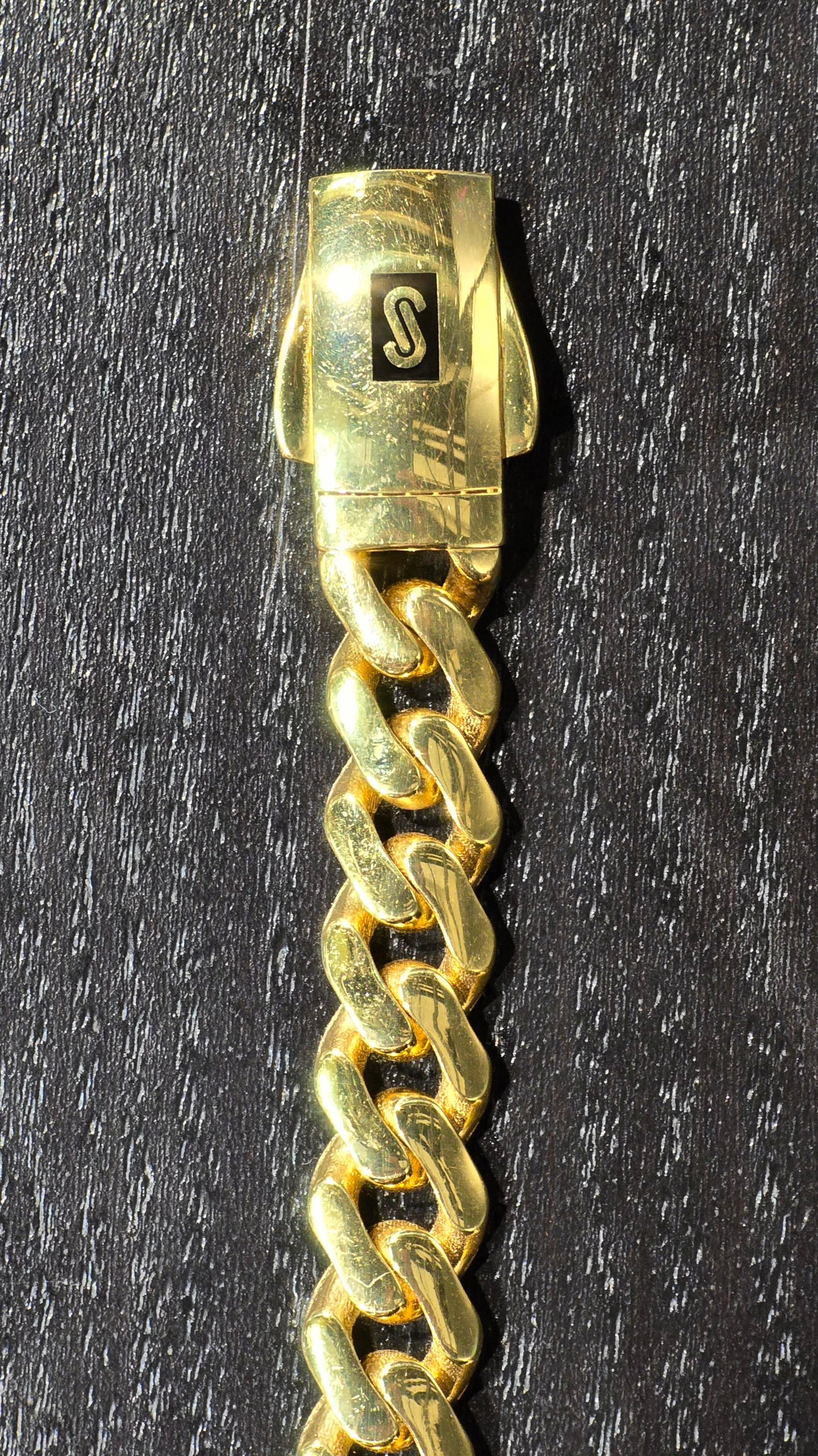 22KT Gold Monaco Bracelet Classic 14.431g