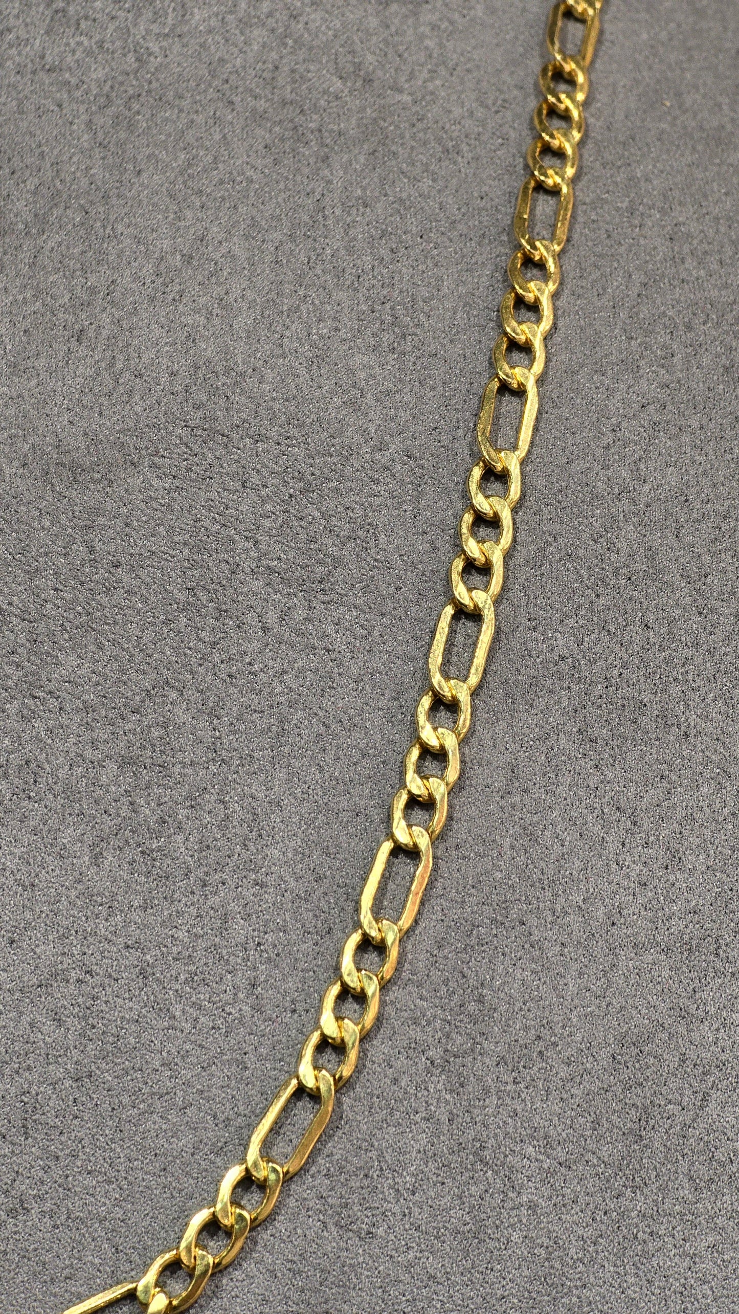 22KT Gold Figaro/Satchine Chain