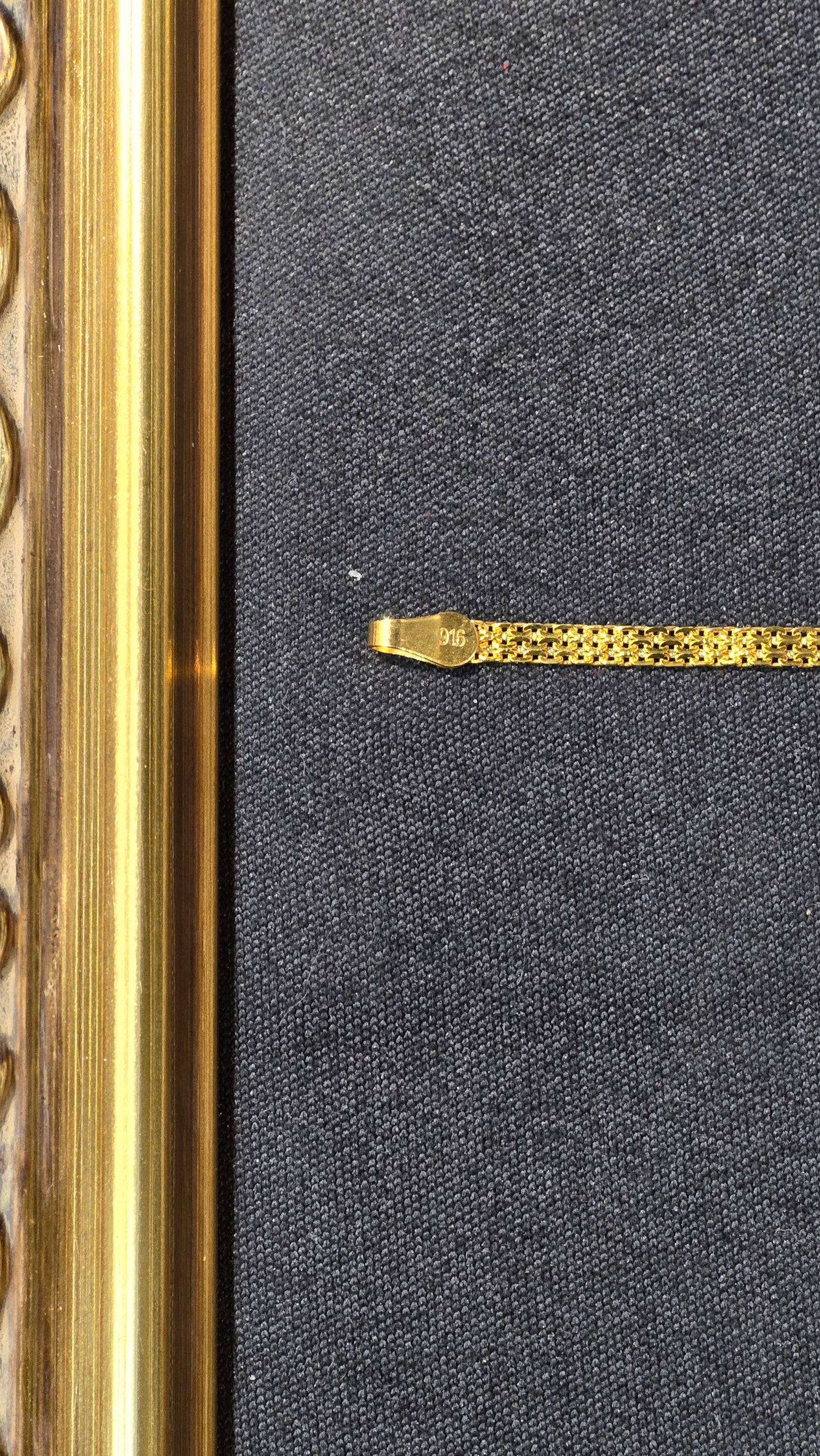 22KT Gold Bismark Bracelet