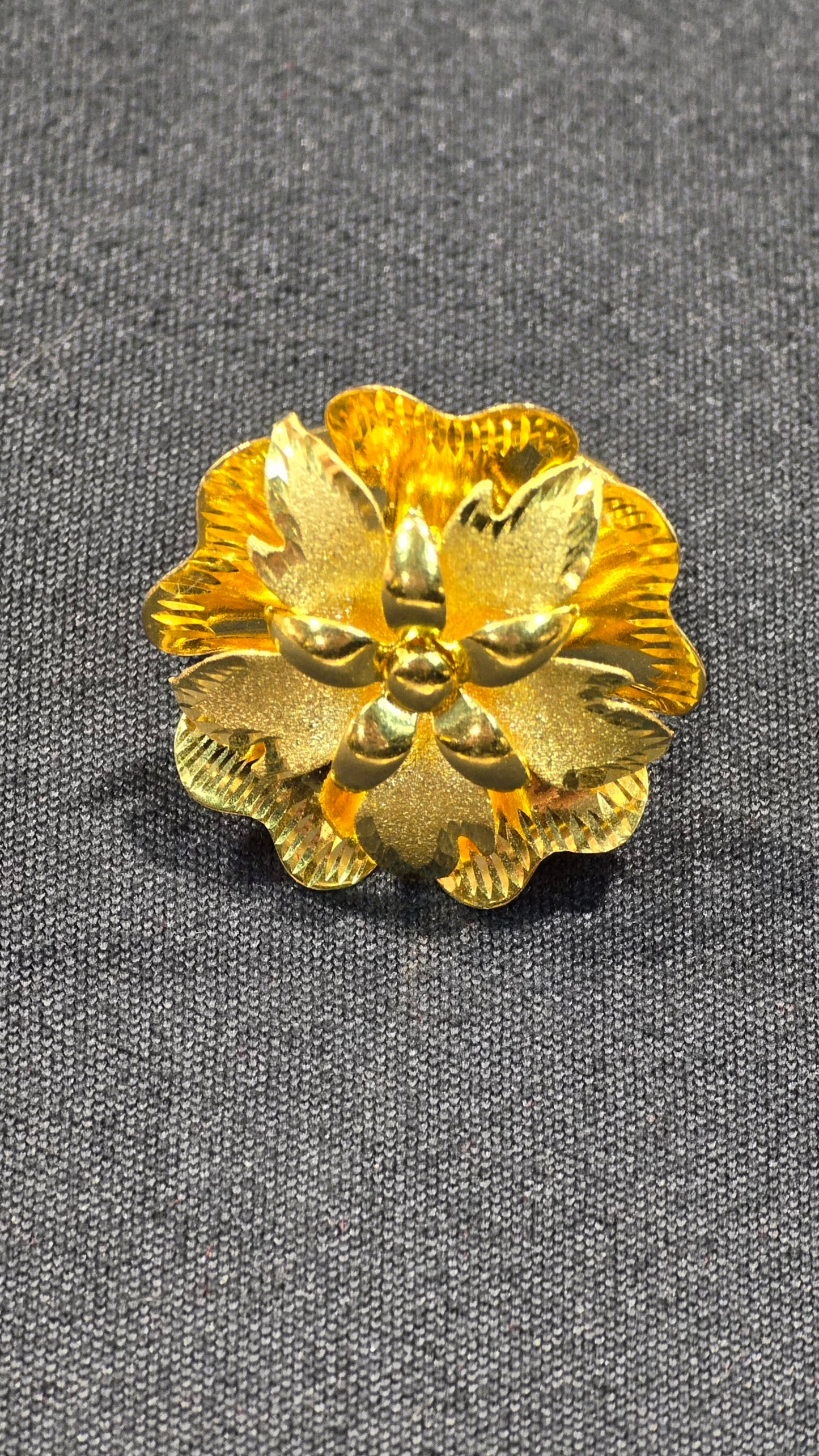 22KT Gold Flower Ring