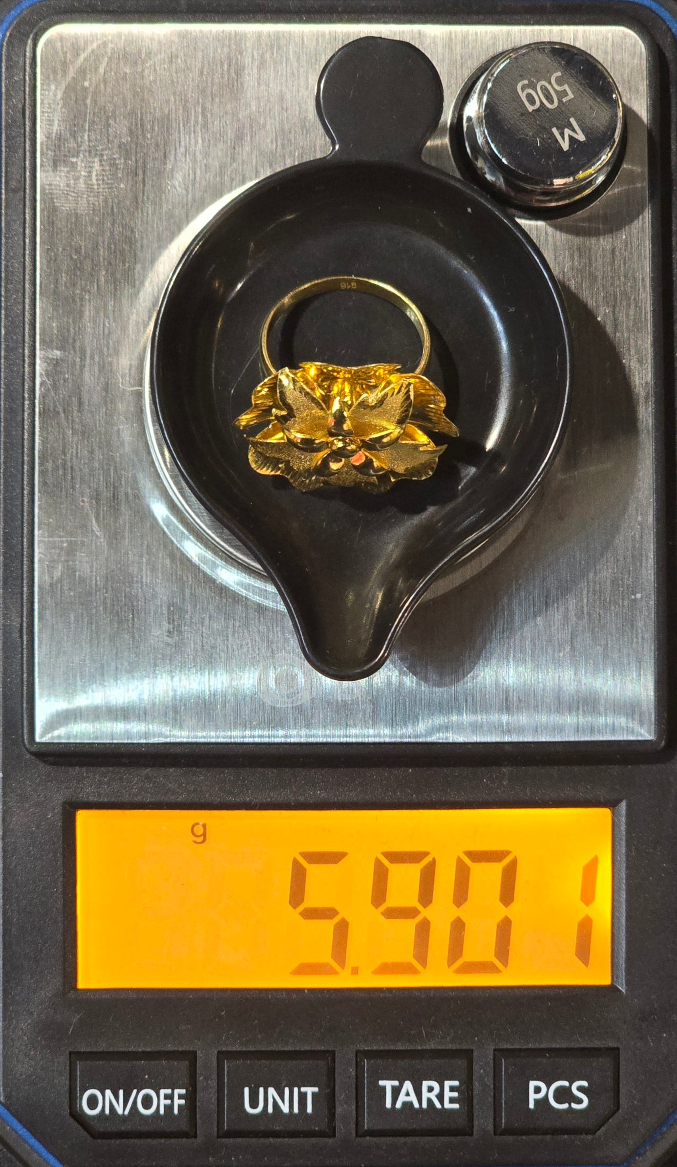 22KT Gold Flower Ring