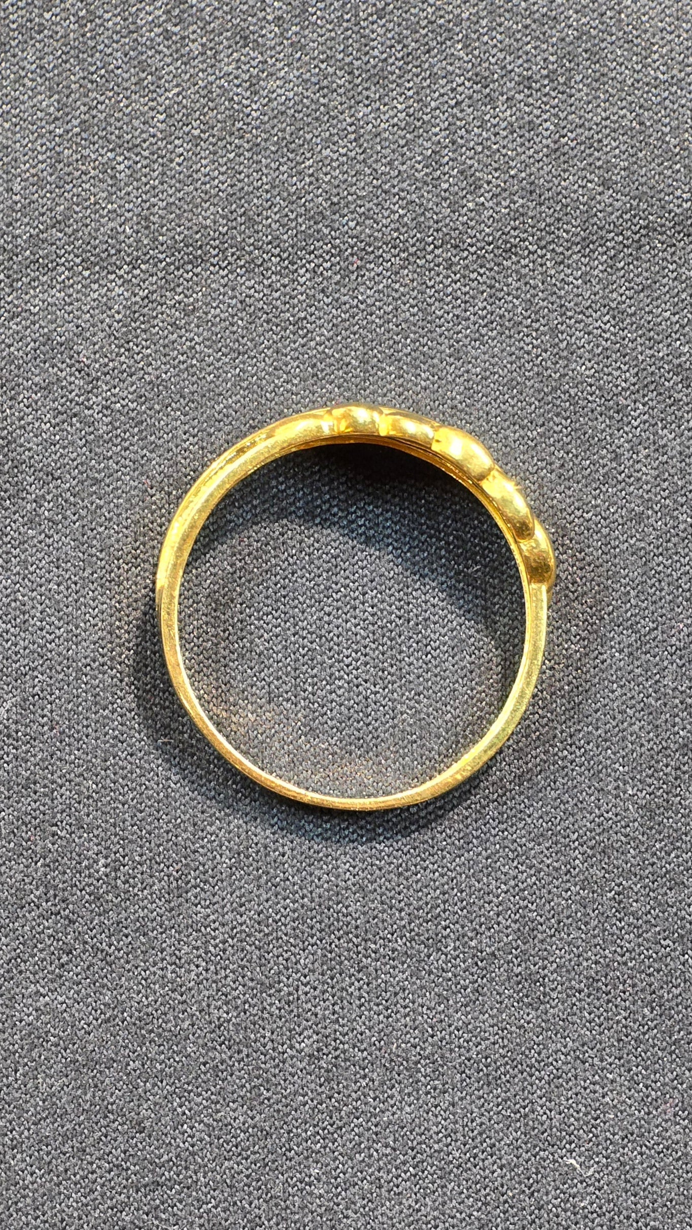 22kt Gold Leaves Design Ring