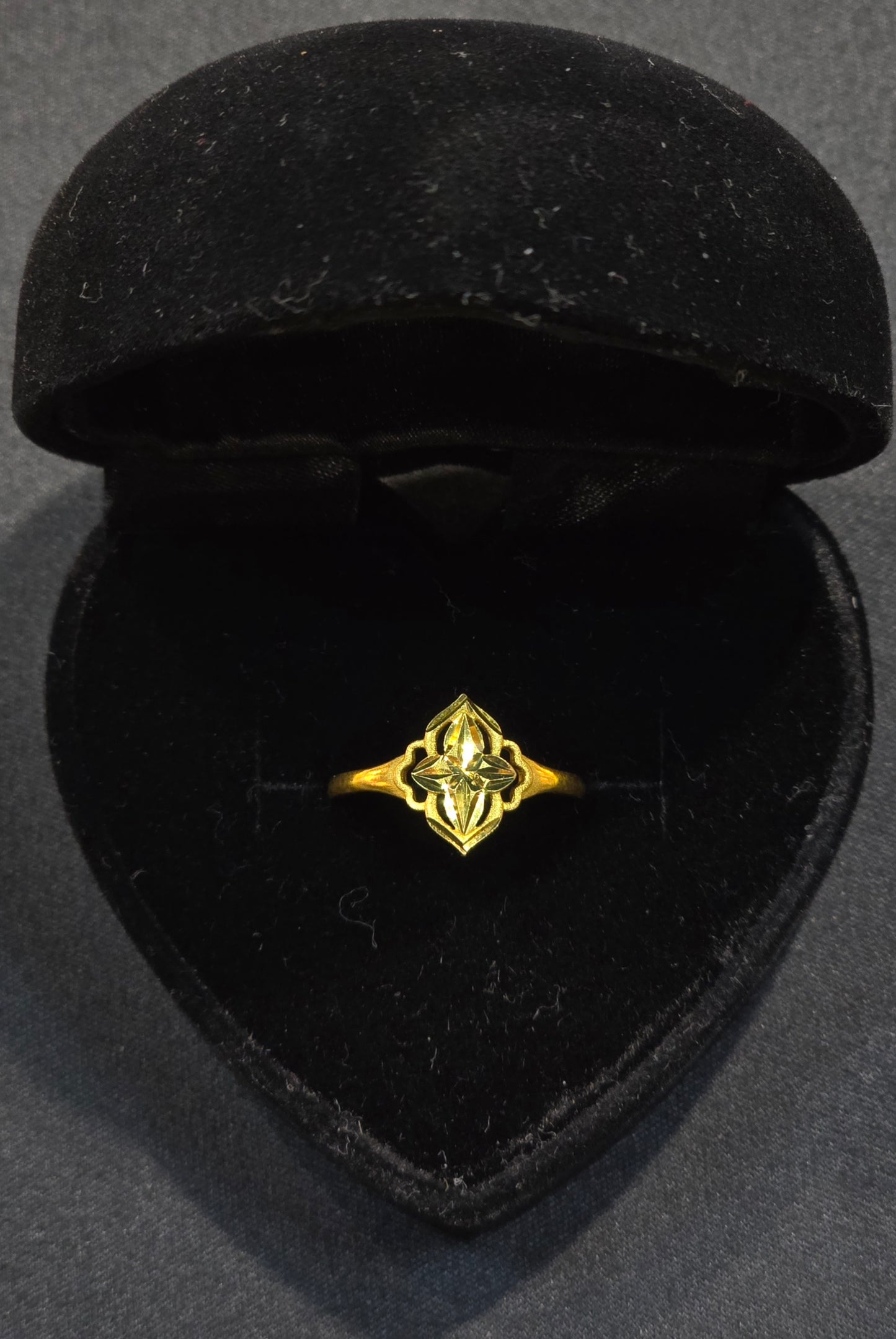 22KT Gold Cross Compass Design Ring
