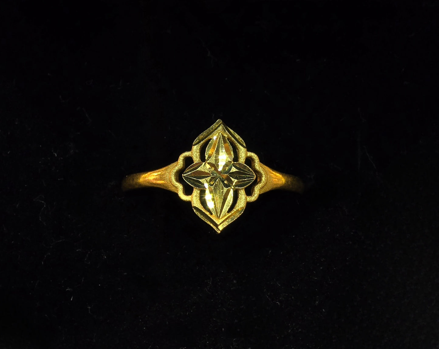 22KT Gold Cross Compass Design Ring