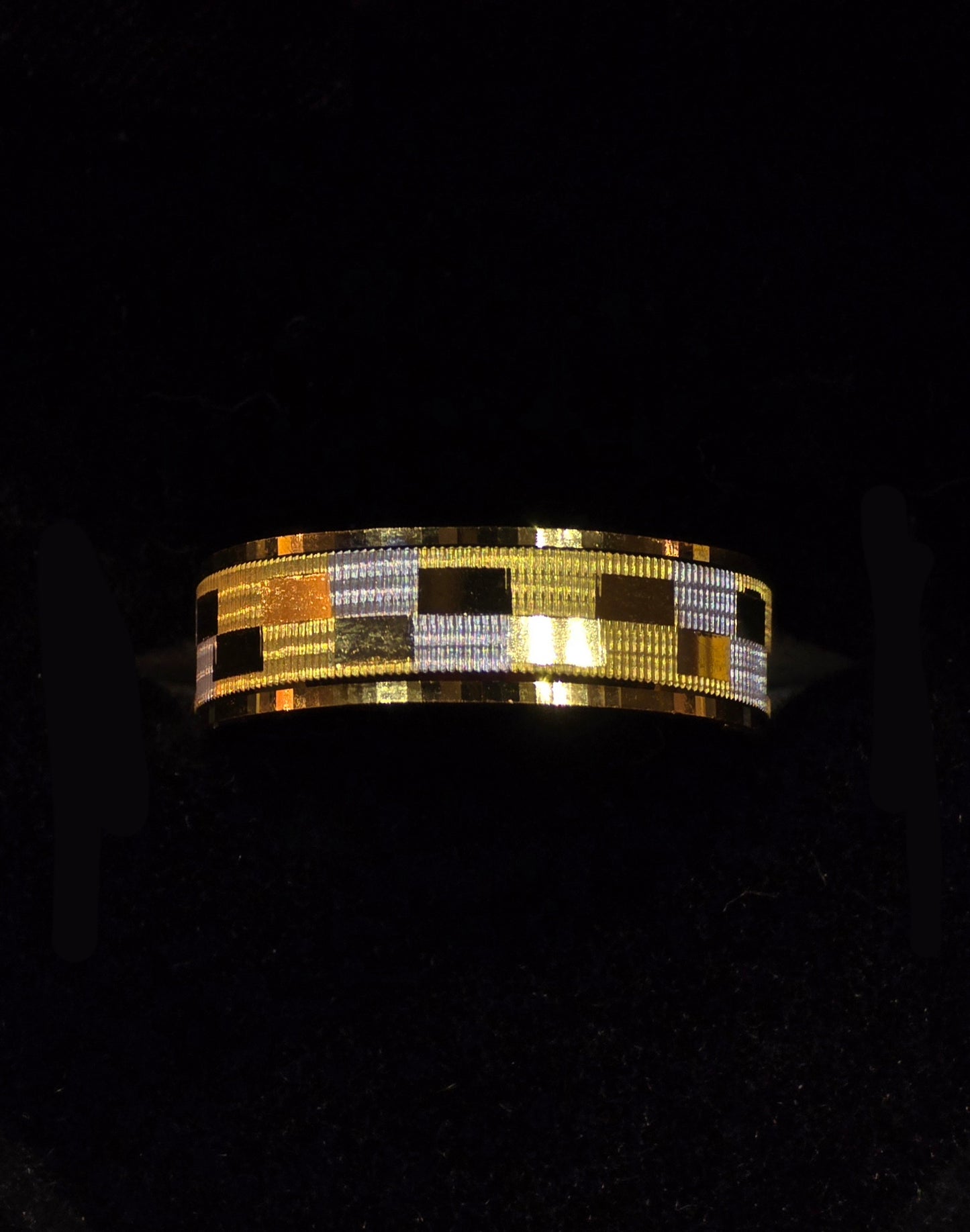 22kt Gold Designed Band Ring
