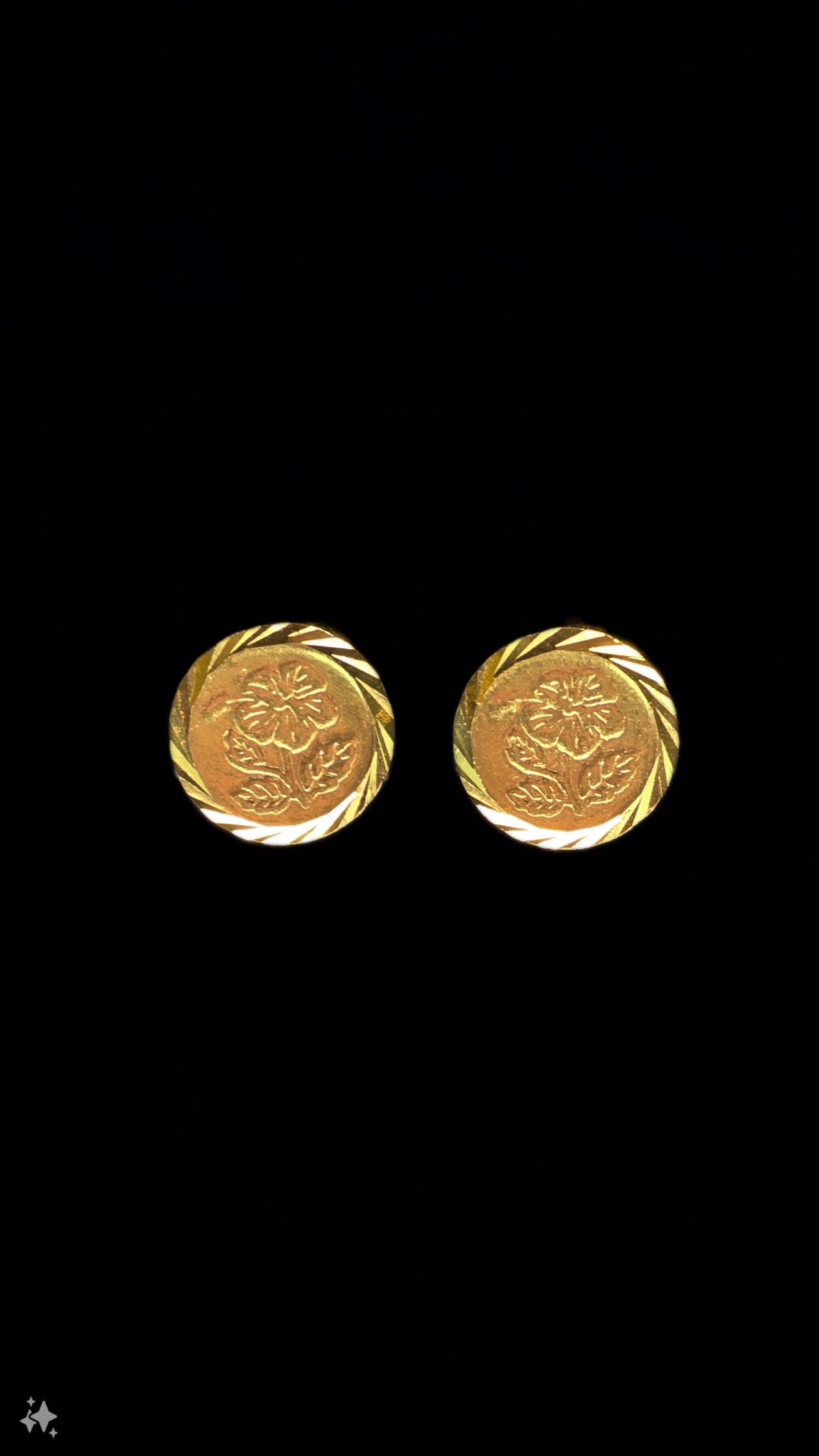 22KT Gold Vintage Flower Coin Ear Studs