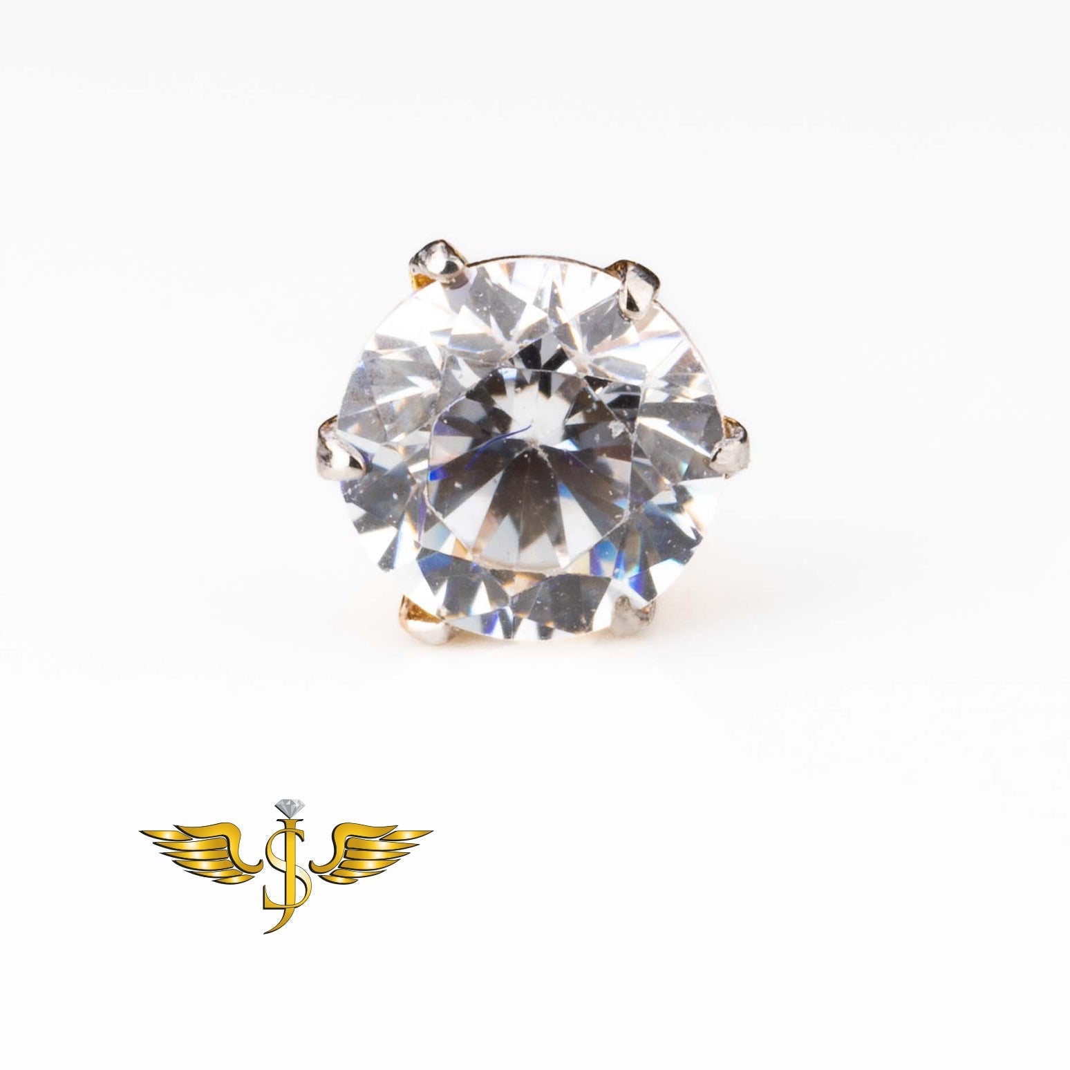 Nose stud- Single stone