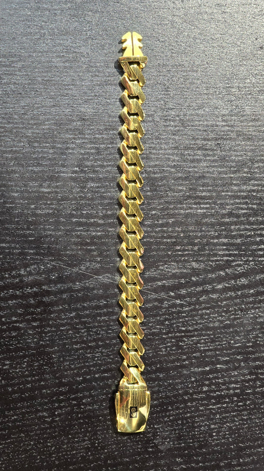 22KT Gold Monaco Bracelet Edge